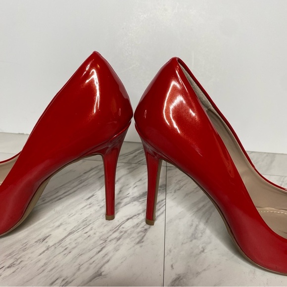 Charles by Charles David Pact Red Pump 9M - Picture 8 of 15
